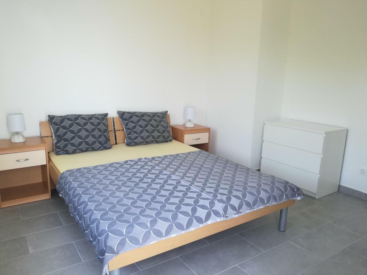 Villa Adagio Apartments Sumartin Eksteriør bilde